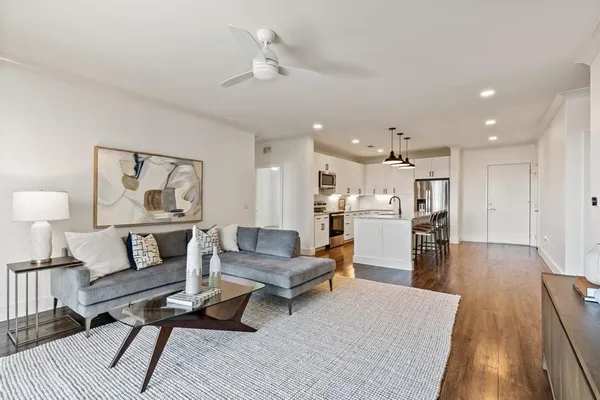 $425,000 | 3517 Windhaven Parkway, Unit 2301, Lewisville, TX 75056