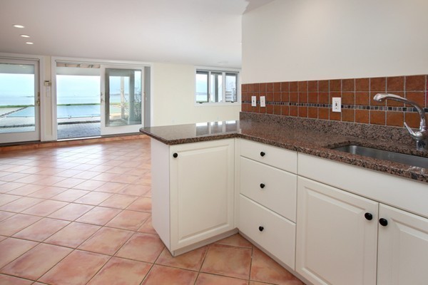 42 Neptune Street Beverly, MA 01915 - Photo 14 of 19