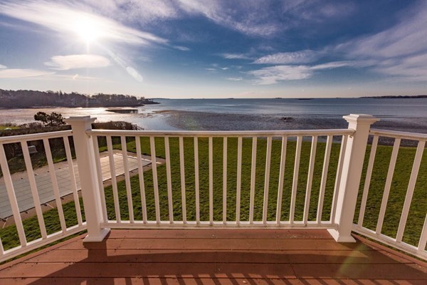 42 Neptune Street Beverly, MA 01915 - Photo 5 of 19