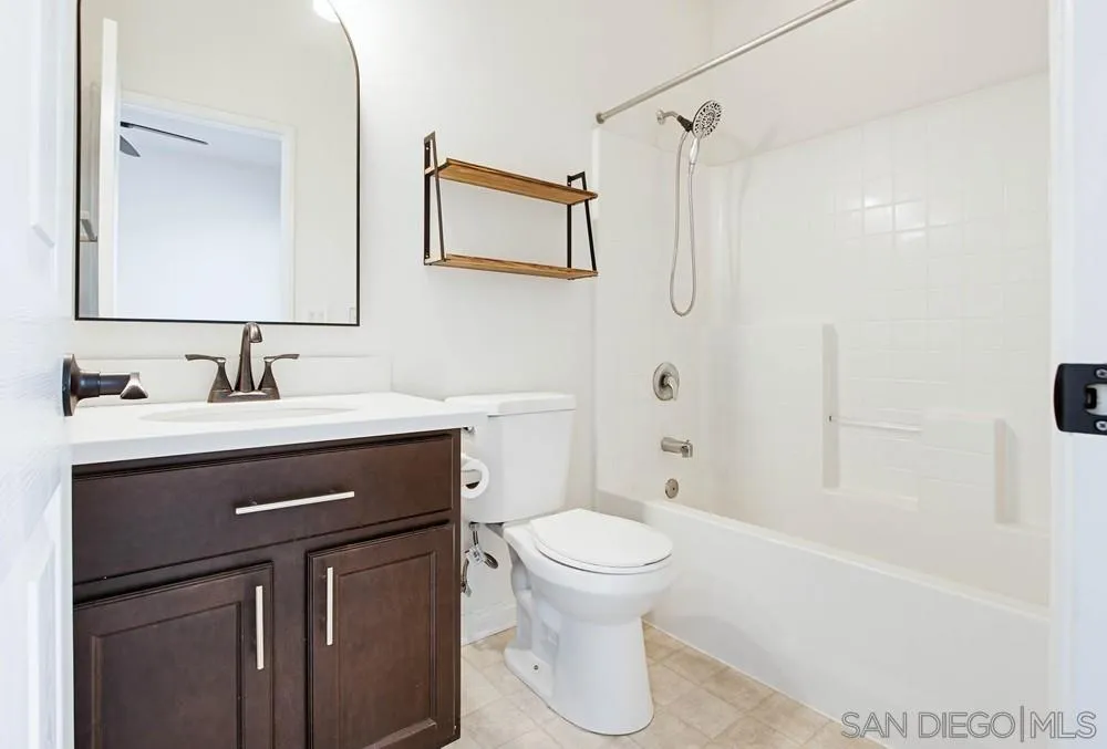 5069 Cascade Way, Unit 101 Oceanside, CA 92057 - Photo 35 of 48