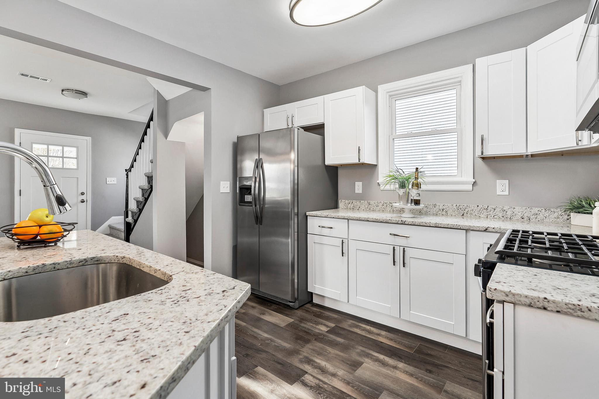 5531 Ashbourne Road Baltimore, MD 21227 - Photo 15 of 49 Kitchen