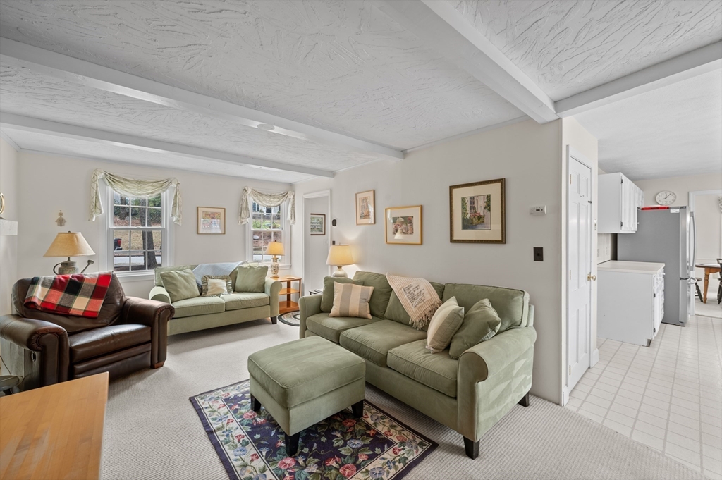 12 Red Coat Road Shrewsbury, MA 01545 - Photo 16 of 42 Gallery Image 16