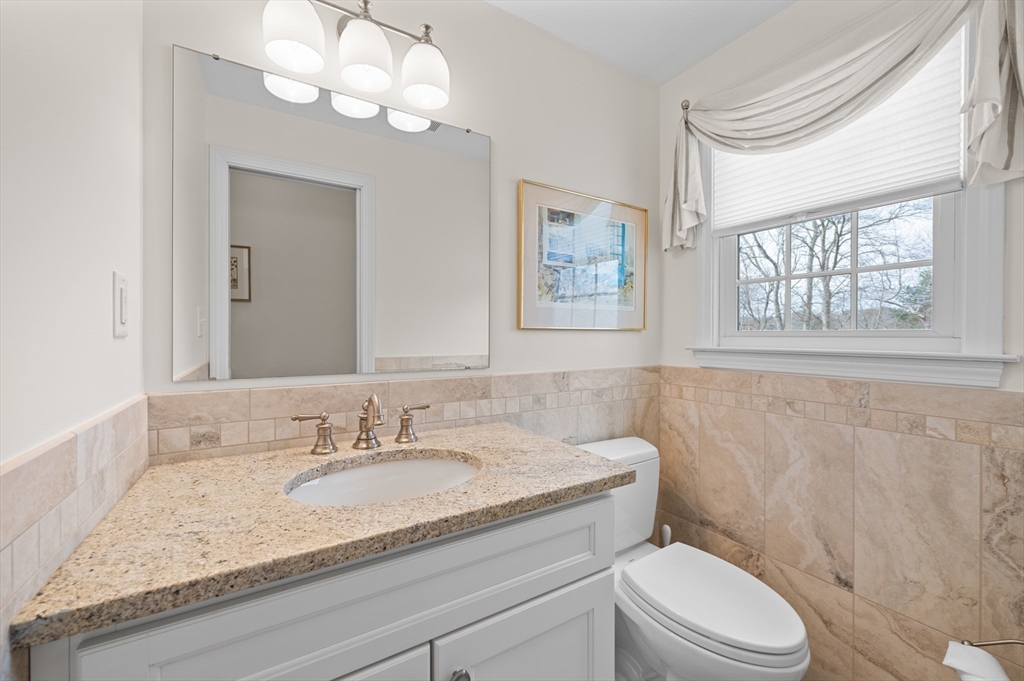12 Red Coat Road Shrewsbury, MA 01545 - Photo 18 of 42 Gallery Image 18