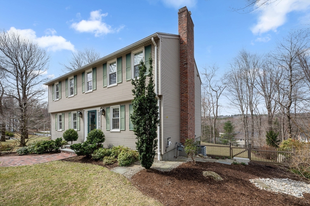 12 Red Coat Road Shrewsbury, MA 01545 - Photo 40 of 42 Gallery Image 40