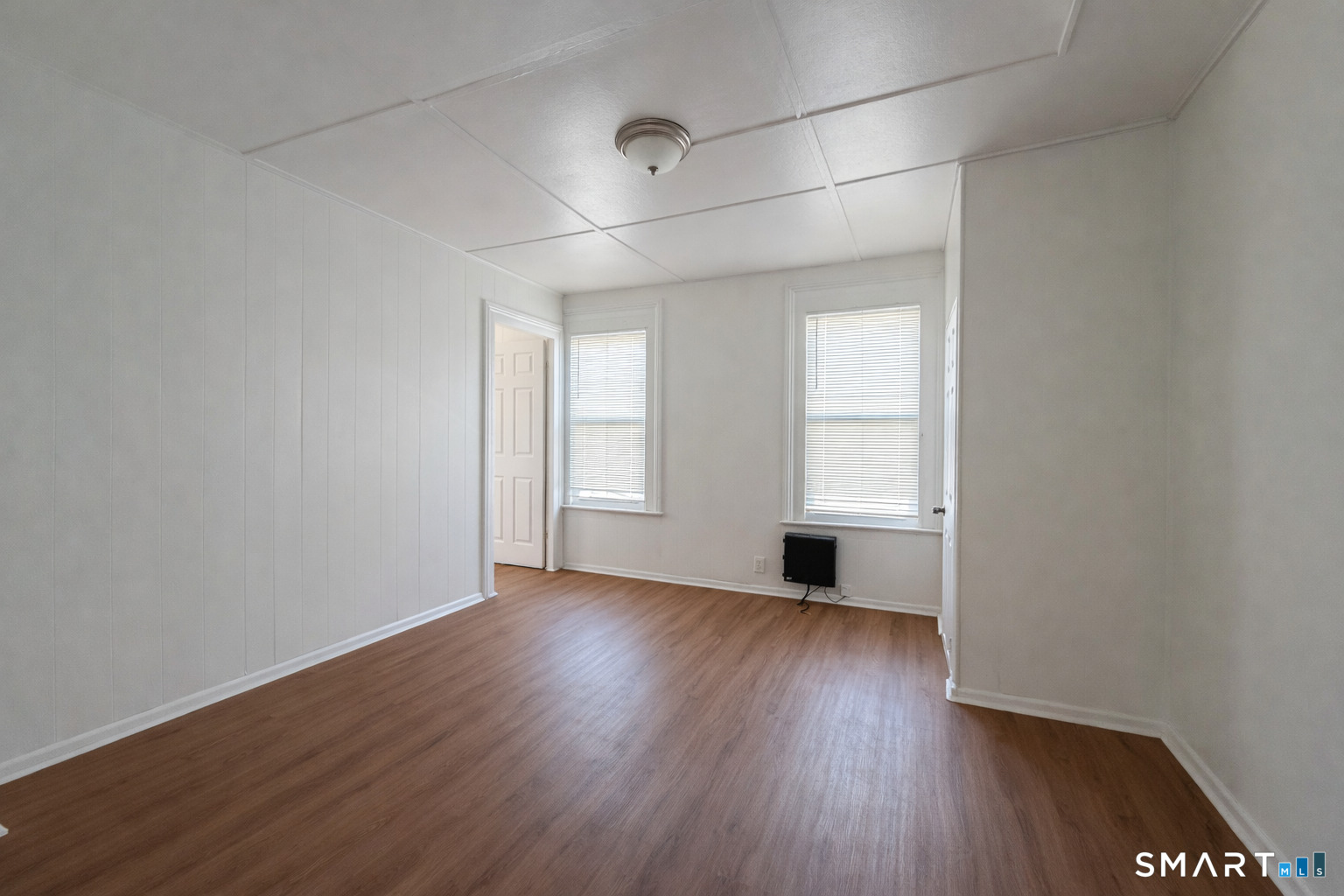 96 Franklin Street Meriden, CT 06450 - Photo 2 of 12