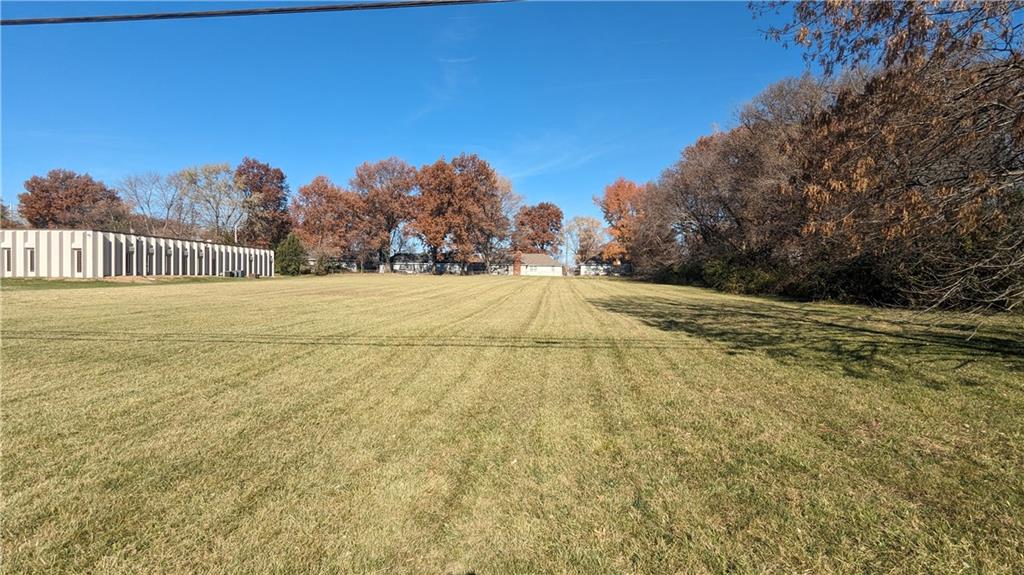 Raytown Road Raytown, MO 64138 - Photo 4 of 8