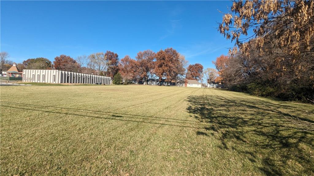 Raytown Road Raytown, MO 64138 - Photo 5 of 8