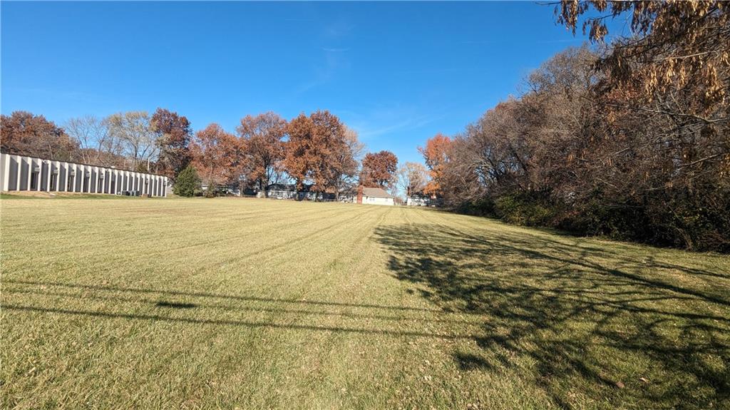 Raytown Road Raytown, MO 64138 - Photo 6 of 8