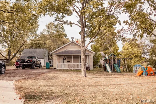 $117,000 | 735 Virginia Mines Road, St. Clair, MO 63077