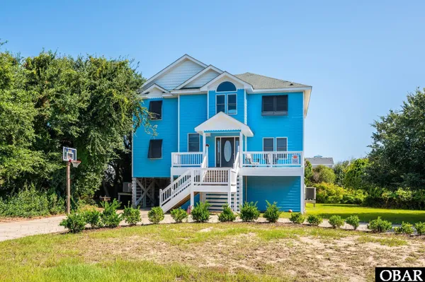$1,085,000 | 987 Whalehead Drive, Corolla, NC 27927