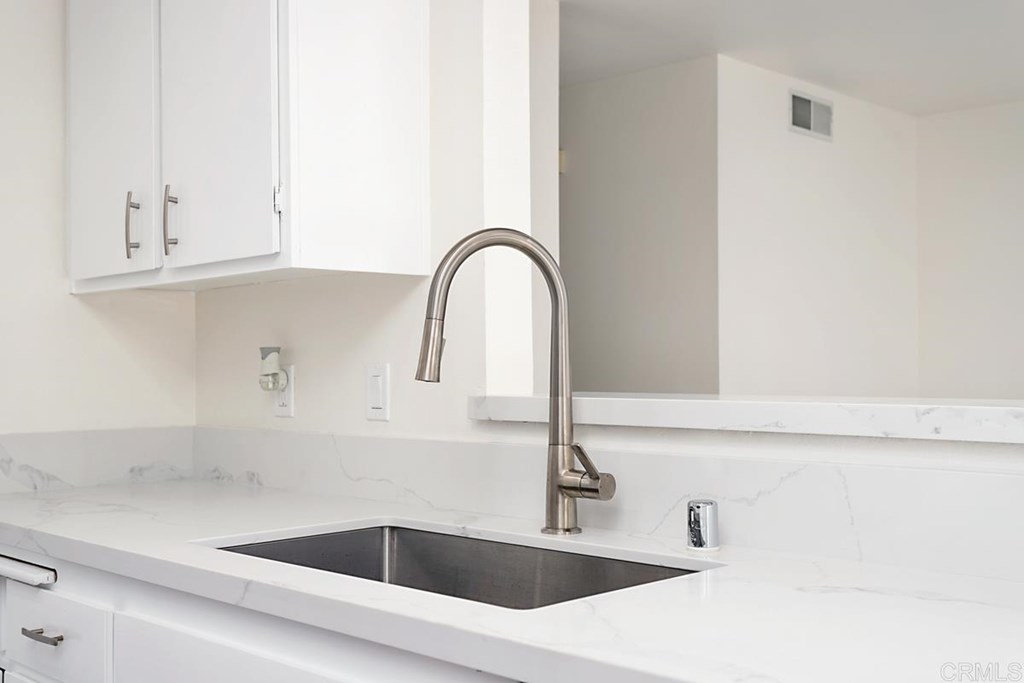 783 Timber Cove Way Oceanside, CA 92058 - Photo 4 of 21