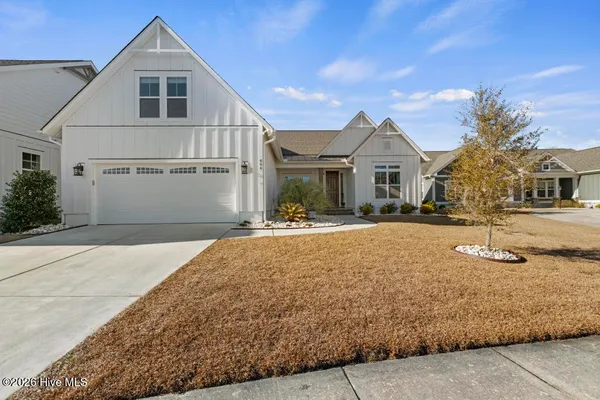 $724,900 | 404 Summerhouse Drive, Holly Ridge, NC 28445