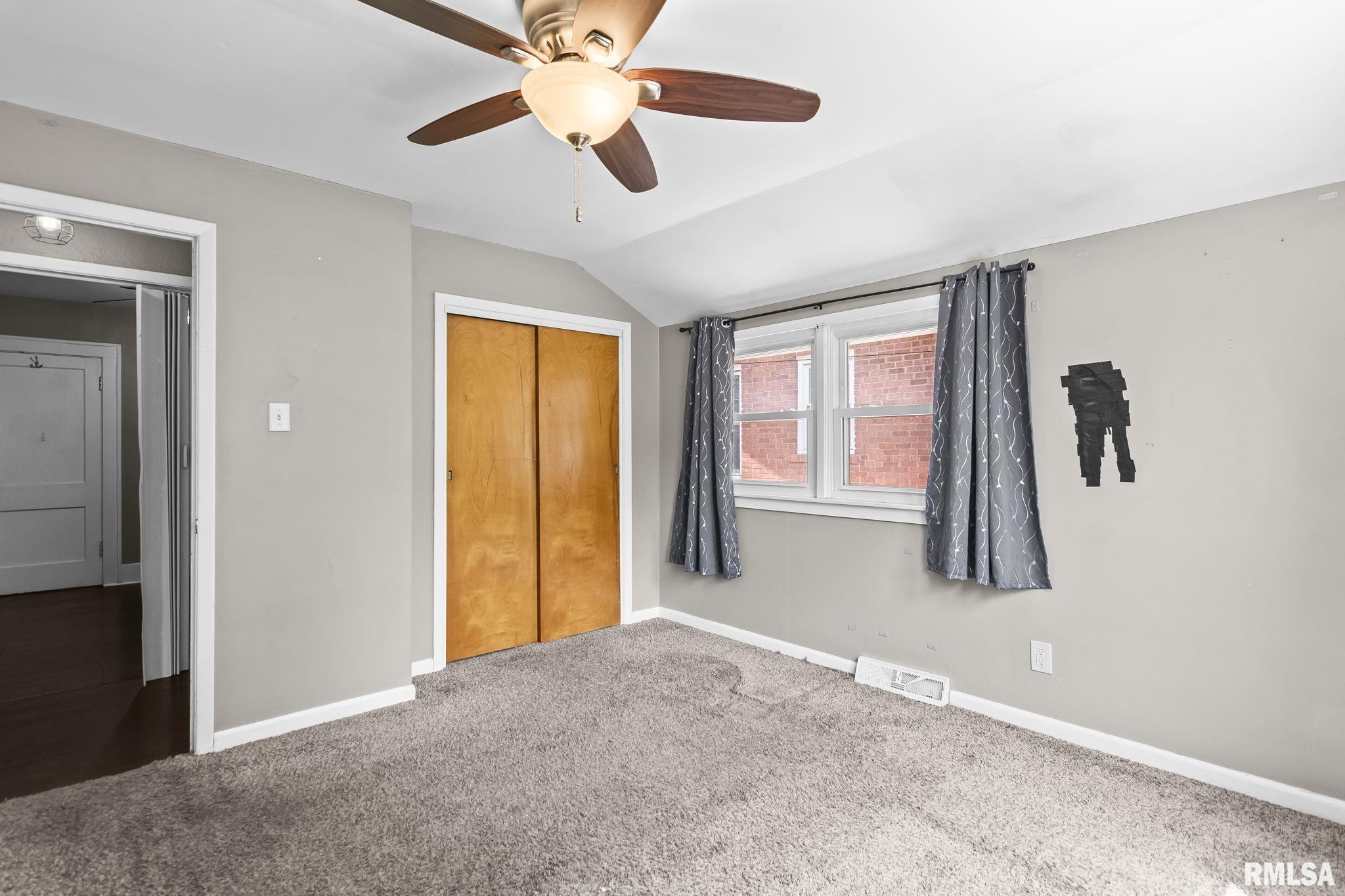 1904 South College Street Springfield, IL 62704 - Photo 14 of 29
