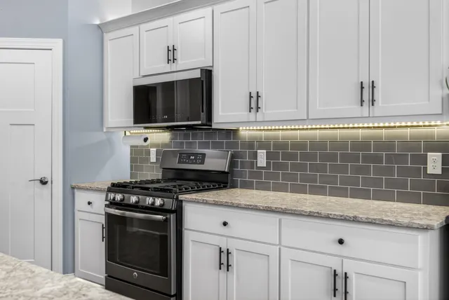 $789,900 | 2226 Laddie Trail, De Pere, WI 54115