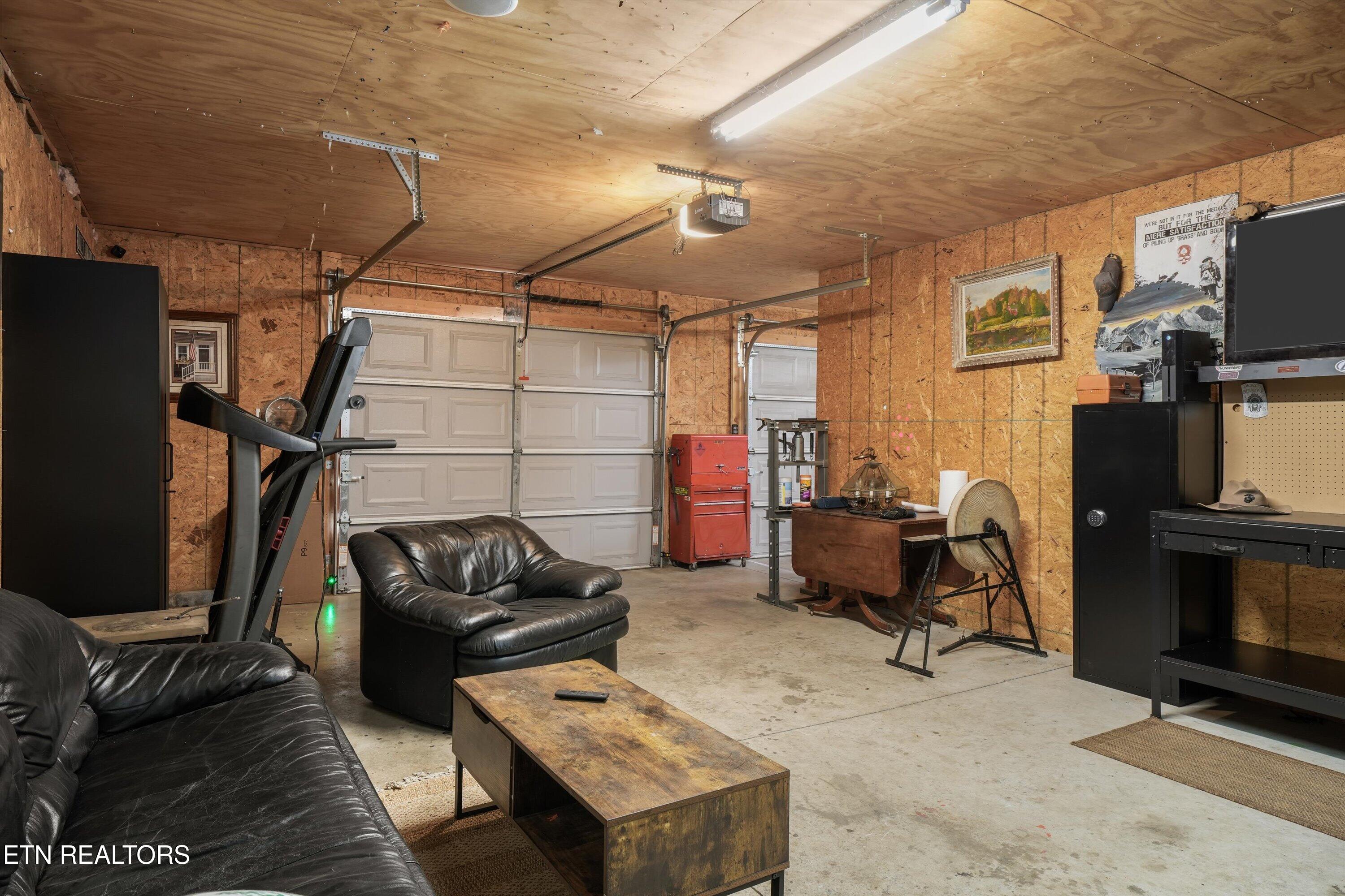 834 Walker Road Sharps Chapel, TN 37866 - Photo 23 of 44 26-834 Walker Rd36
