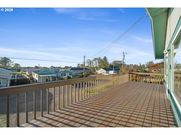 $540,000 | 126 North Harbor Street, Rockaway Beach, OR 97136