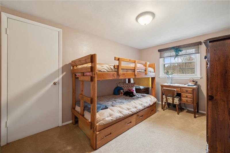 194 Flowers Road New Alexandria, PA 15670 - Photo 11 of 35 Gallery Image 11