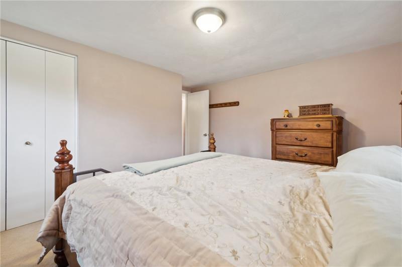 194 Flowers Road New Alexandria, PA 15670 - Photo 17 of 35 Gallery Image 17