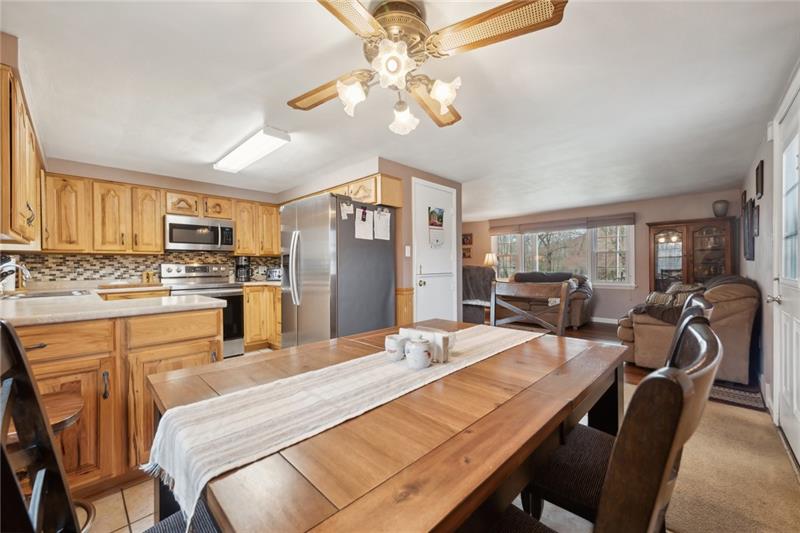 194 Flowers Road New Alexandria, PA 15670 - Photo 6 of 35 Gallery Image 6
