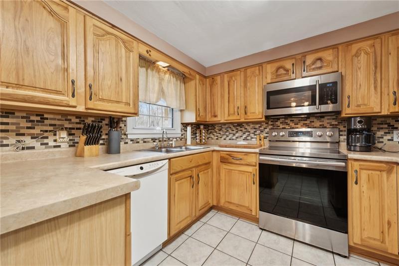 194 Flowers Road New Alexandria, PA 15670 - Photo 7 of 35 Gallery Image 7