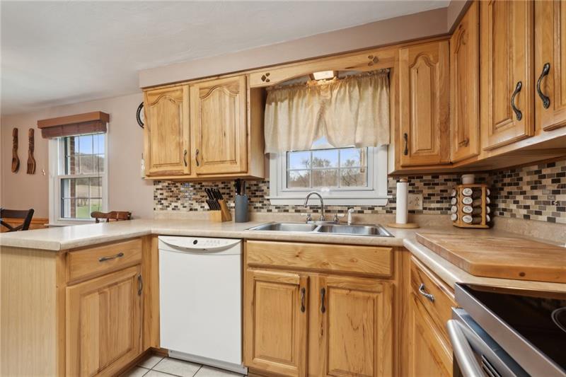 194 Flowers Road New Alexandria, PA 15670 - Photo 8 of 35 Gallery Image 8