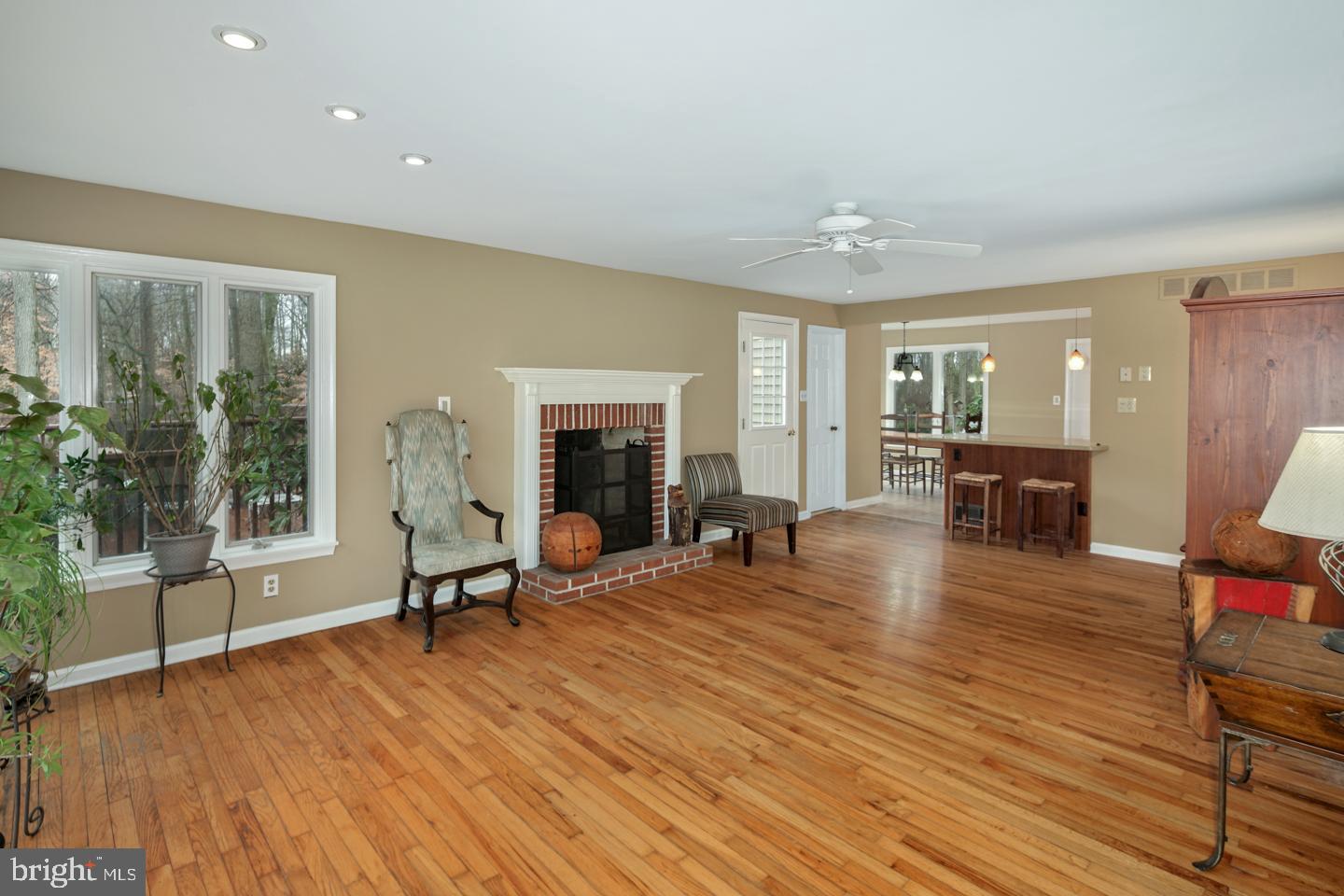 915 Monroeville Road Mullica Hill, NJ 08062 - Photo 20 of 35 Family Room