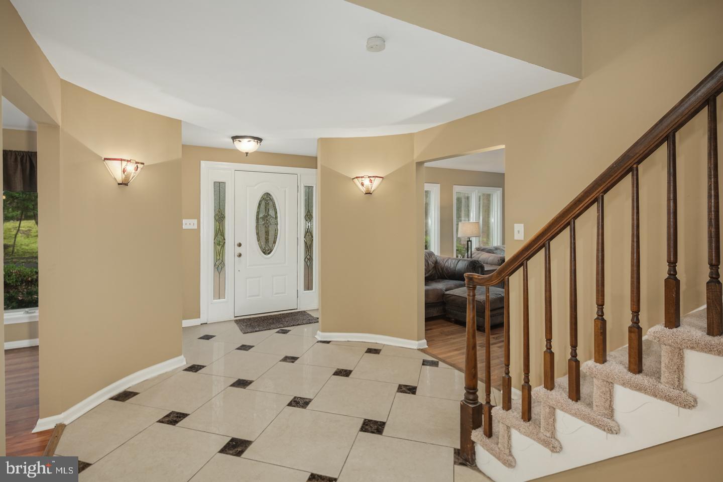 915 Monroeville Road Mullica Hill, NJ 08062 - Photo 7 of 35 Foyer