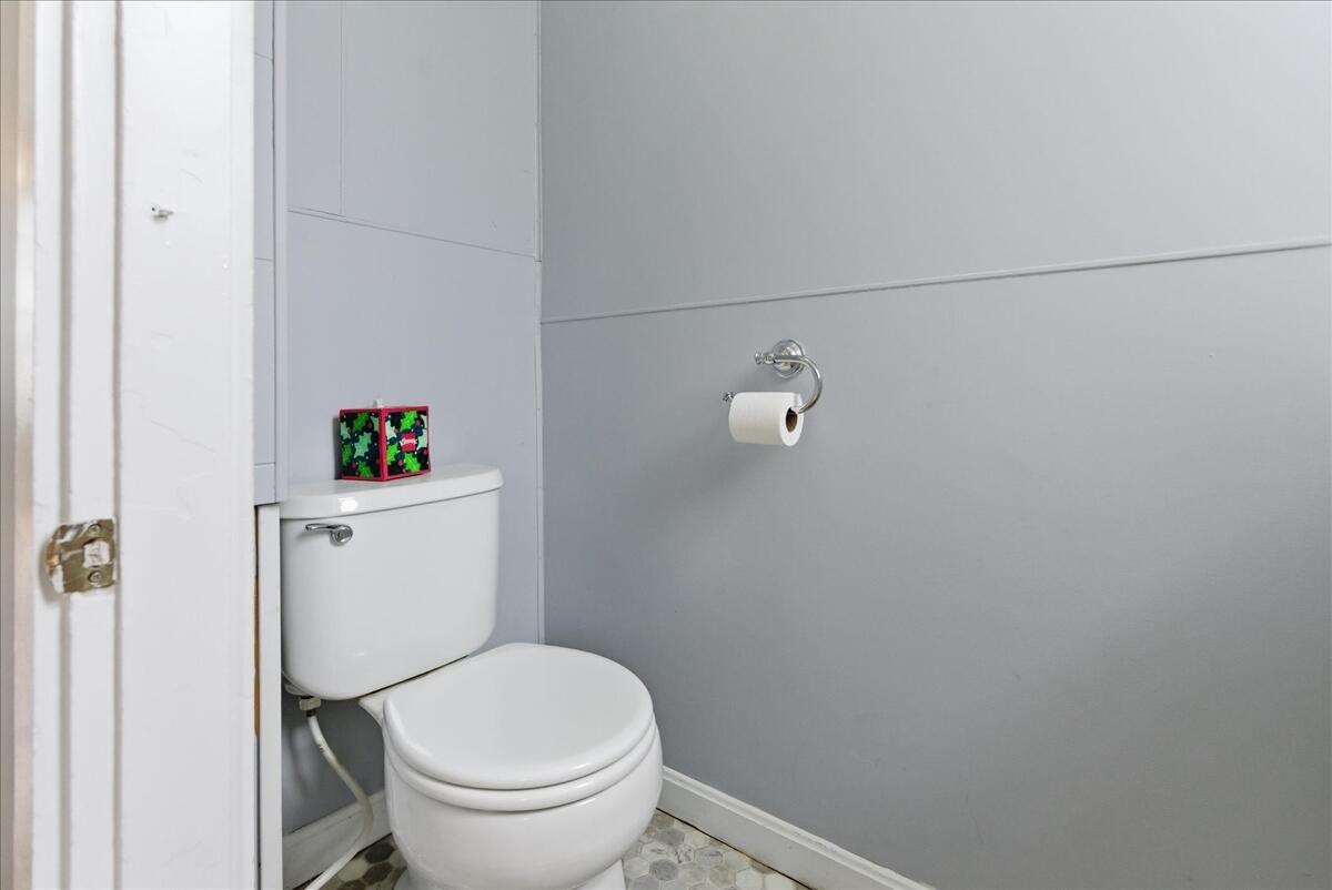 18 Cushman Street Augusta, ME 04330 - Photo 12 of 67 23-DSC01312