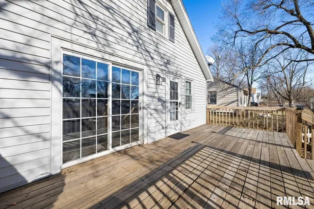 $200,000 | 513 East Moneta Avenue, Peoria Heights, IL 61616