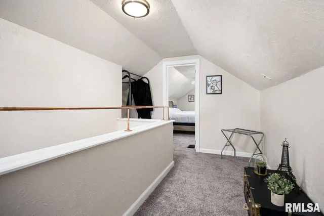 $200,000 | 513 East Moneta Avenue, Peoria Heights, IL 61616