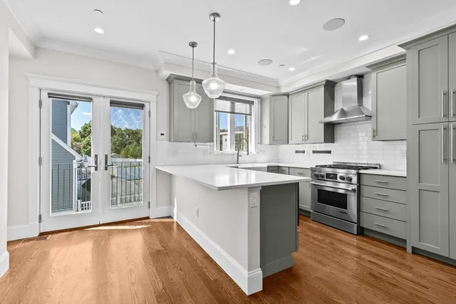 $995,000 | 51 C Coffey Street, Unit 51C, Boston, MA 02122