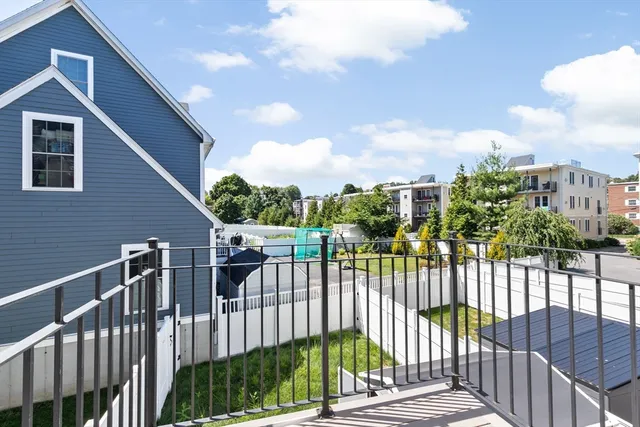 $995,000 | 51 C Coffey Street, Unit 51C, Boston, MA 02122