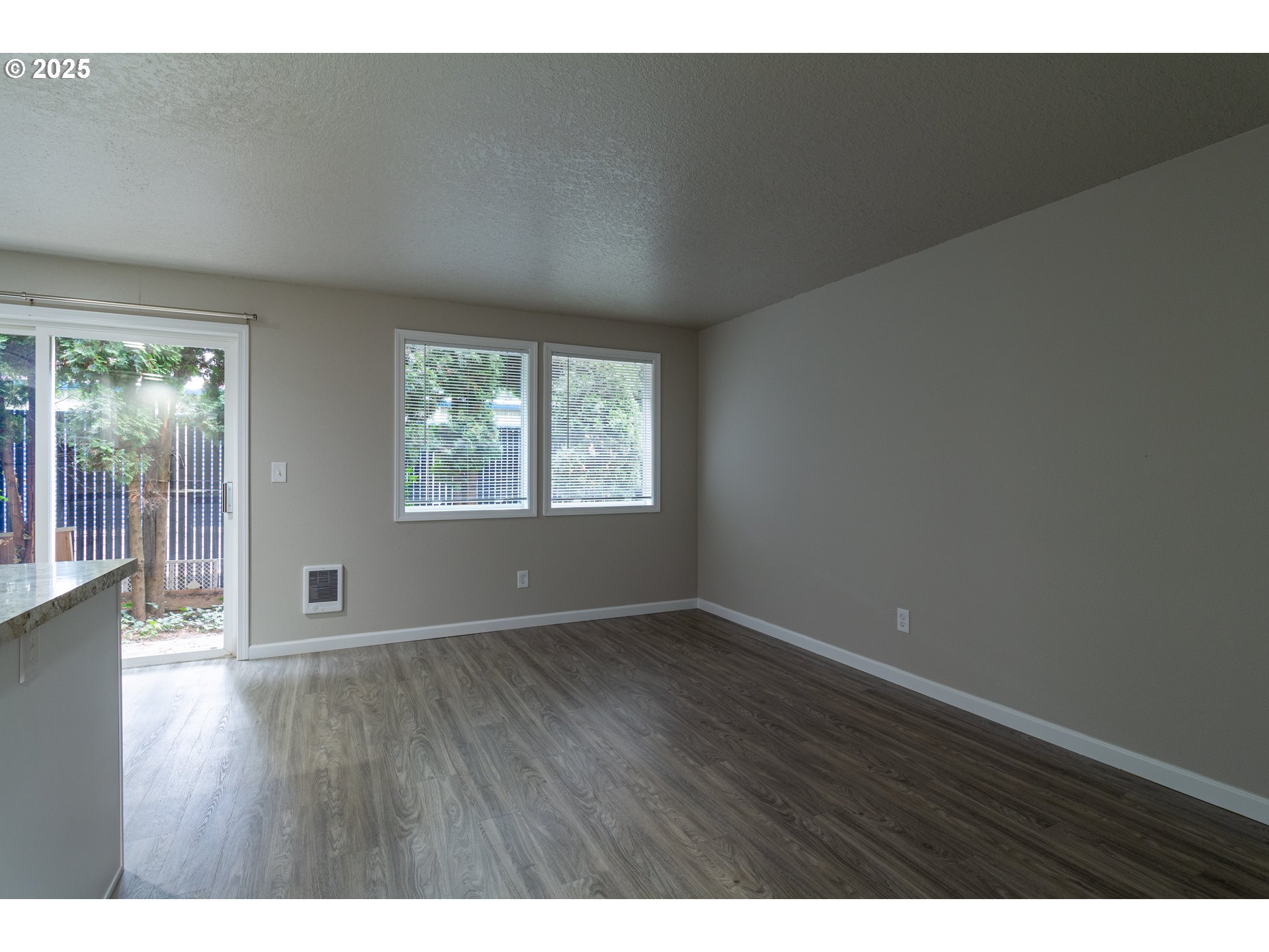 256 Southeast Weir Street Camas, WA 98607 - Photo 6 of 43 Unit #2