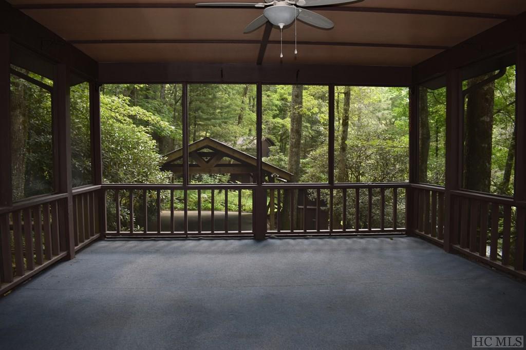 548-572 Holt Road Highlands, NC 28741 - Photo 22 of 24 Gallery Image 22