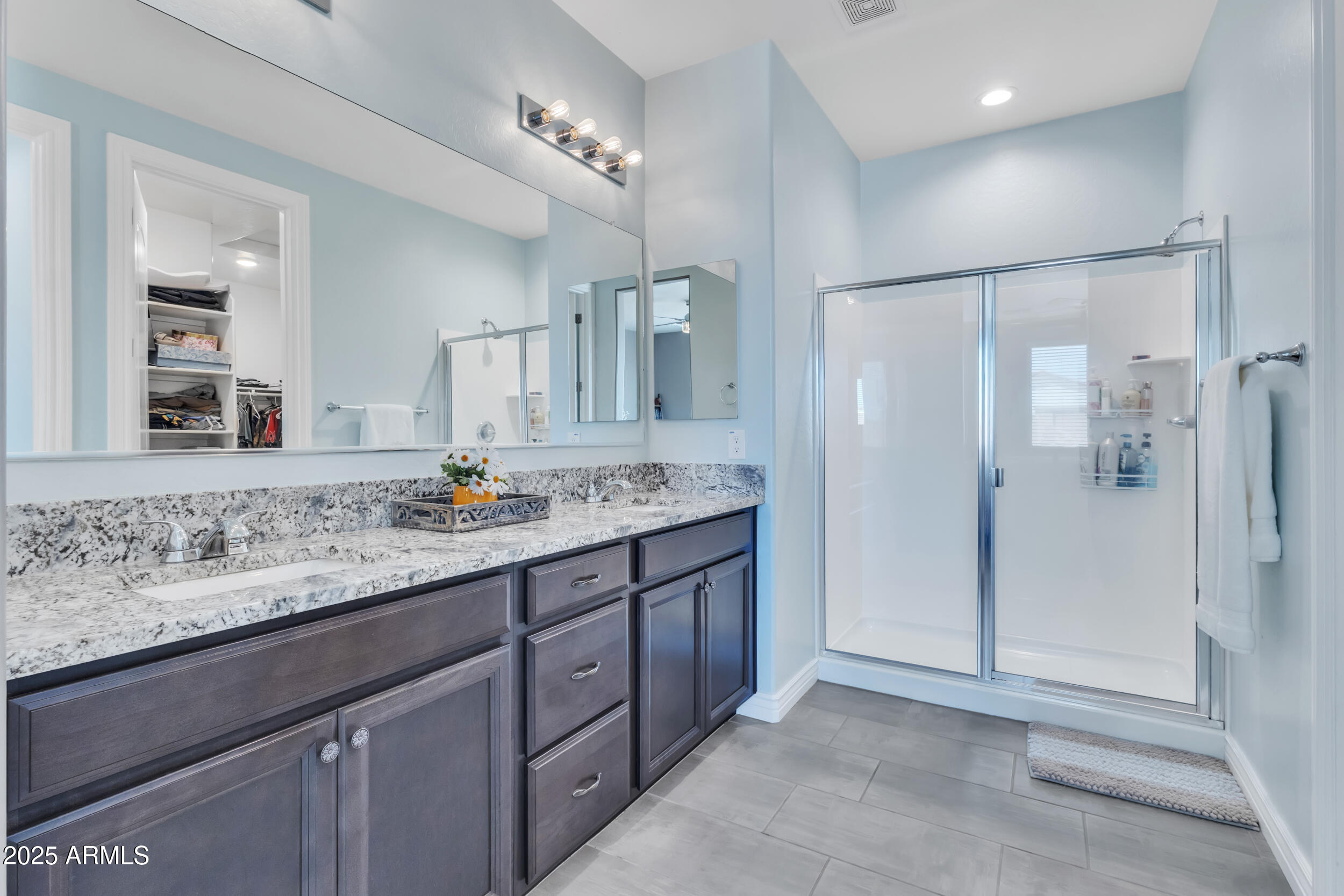 40550 West Agave Road Maricopa, AZ 85138 - Photo 12 of 37 Primary Bathroom