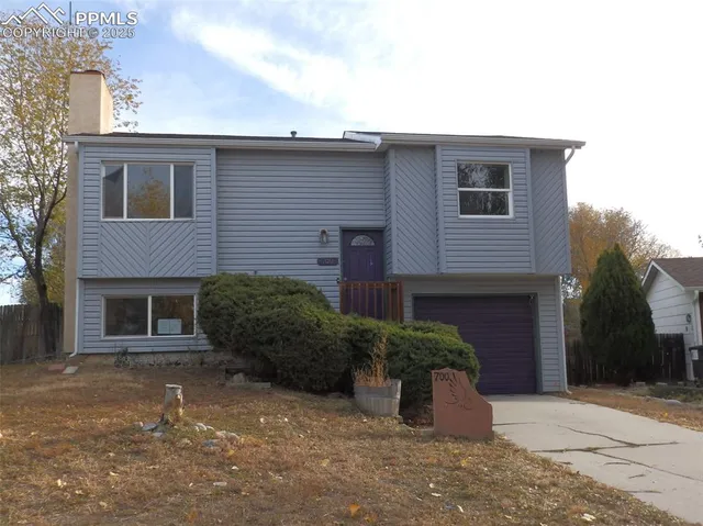 $301,000 | 700 Autumn Place, Fountain, CO 80817