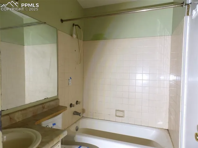 $301,000 | 700 Autumn Place, Fountain, CO 80817