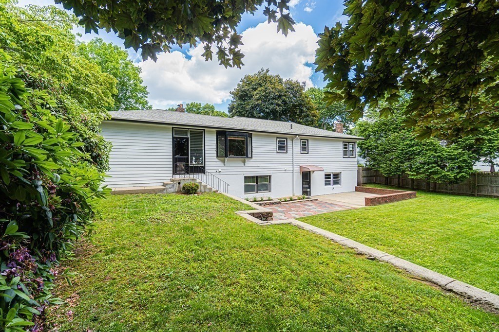 22 Evergreen Road Stoneham, MA 02180 - Photo 36 of 42 Gallery Image 36
