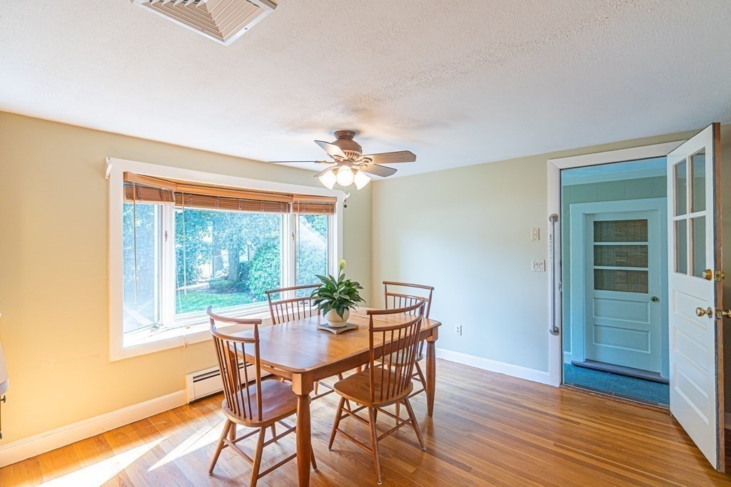 22 Evergreen Road Stoneham, MA 02180 - Photo 10 of 42 Gallery Image 10