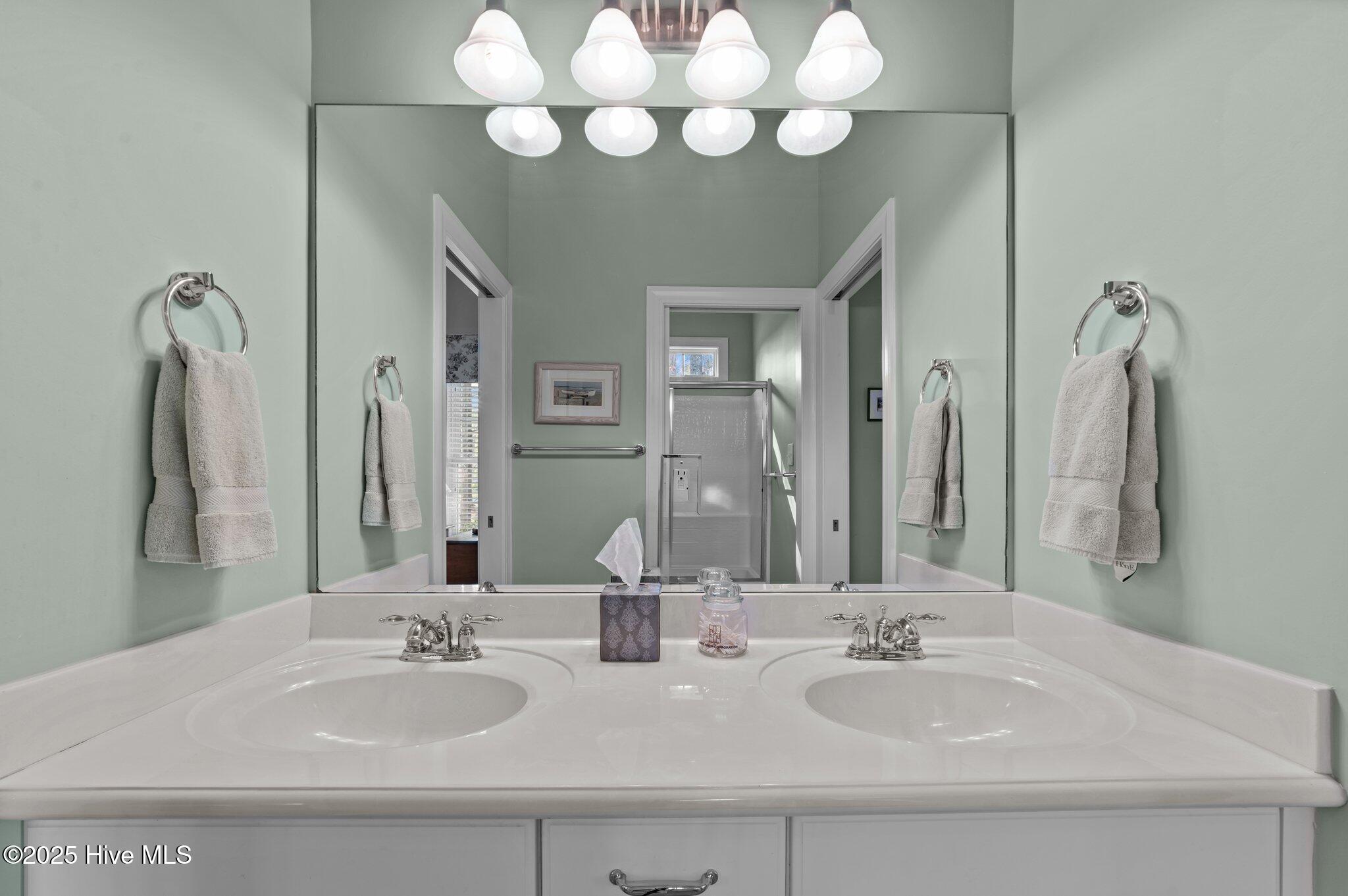 105 Neuse Drive Chocowinity, NC 27817 - Photo 32 of 60 39-web-or-mls-LHV_8718