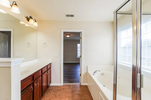 $2,300 | 614 Parkwood Drive, Goose Creek, SC 29445