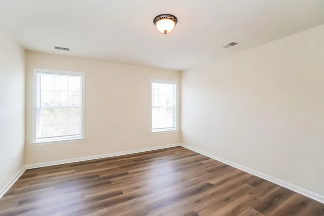 $2,300 | 614 Parkwood Drive, Goose Creek, SC 29445