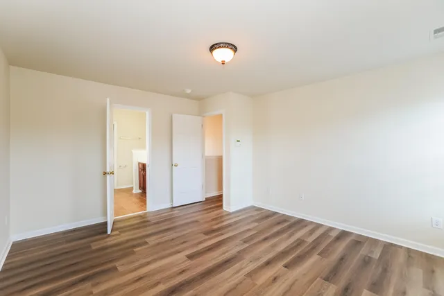 $2,300 | 614 Parkwood Drive, Goose Creek, SC 29445