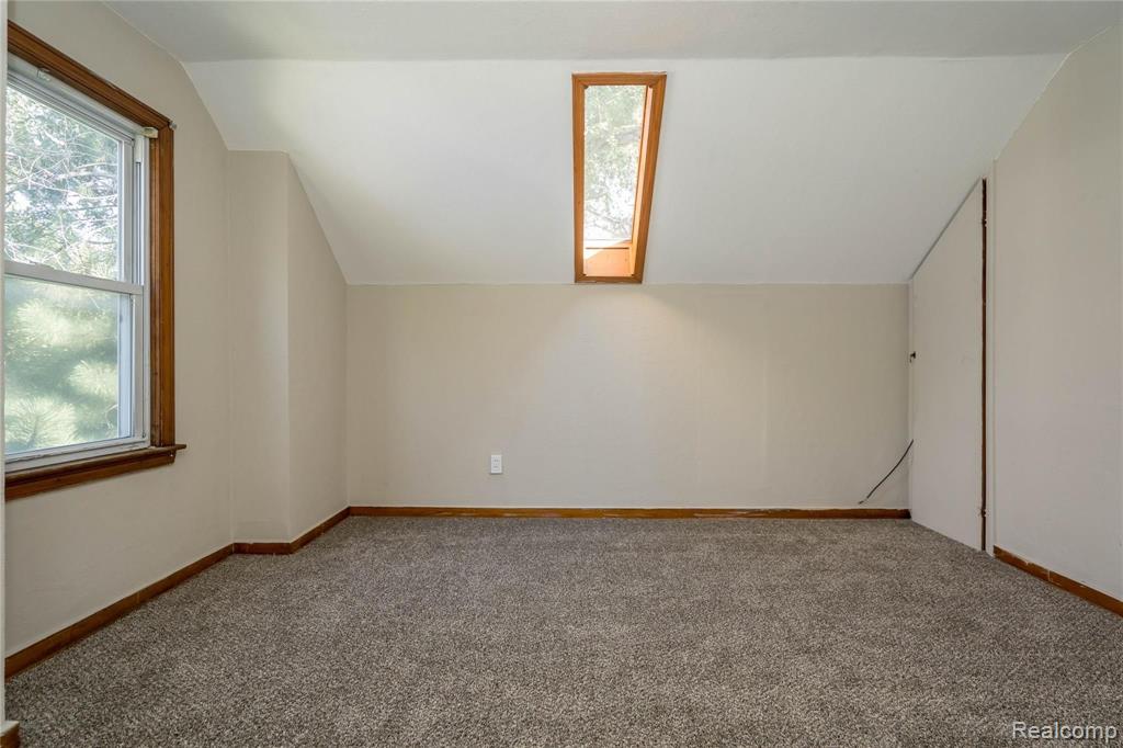 24844 Landau Center Line, MI 48015 - Photo 40 of 58
