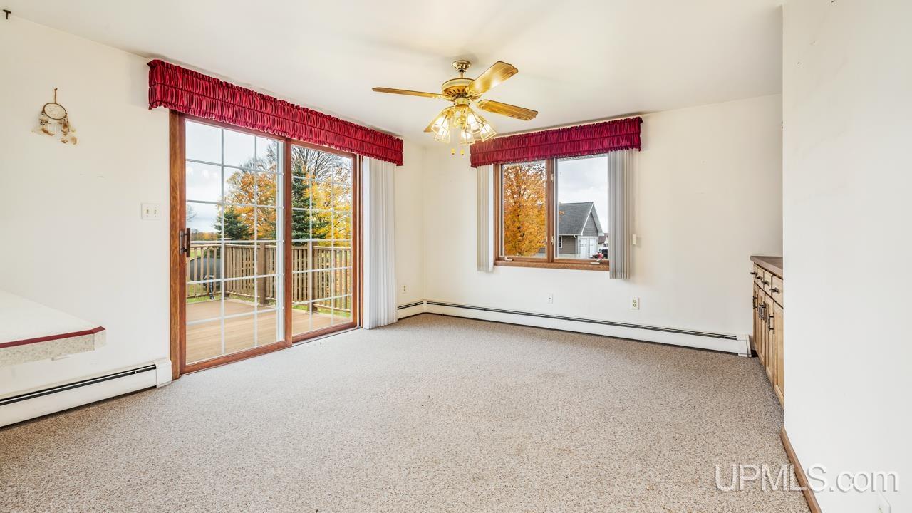 3949 20th Road Gladstone, MI 49837 - Photo 12 of 31