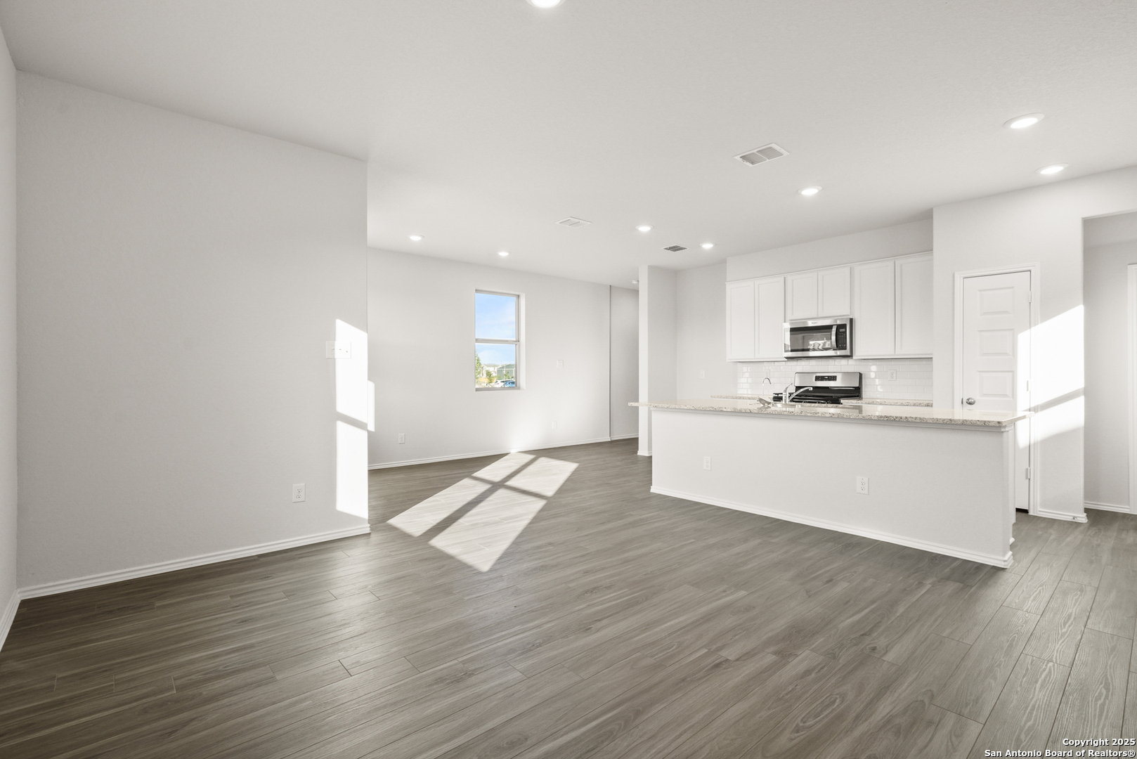 4939 Blue Ranch San Antonio, TX 78222 - Photo 7 of 28