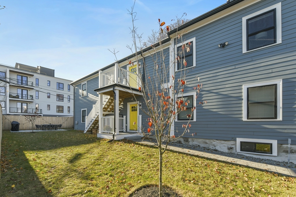 17 Akron Street, Unit 2 Boston, MA 02119 - Photo 24 of 29