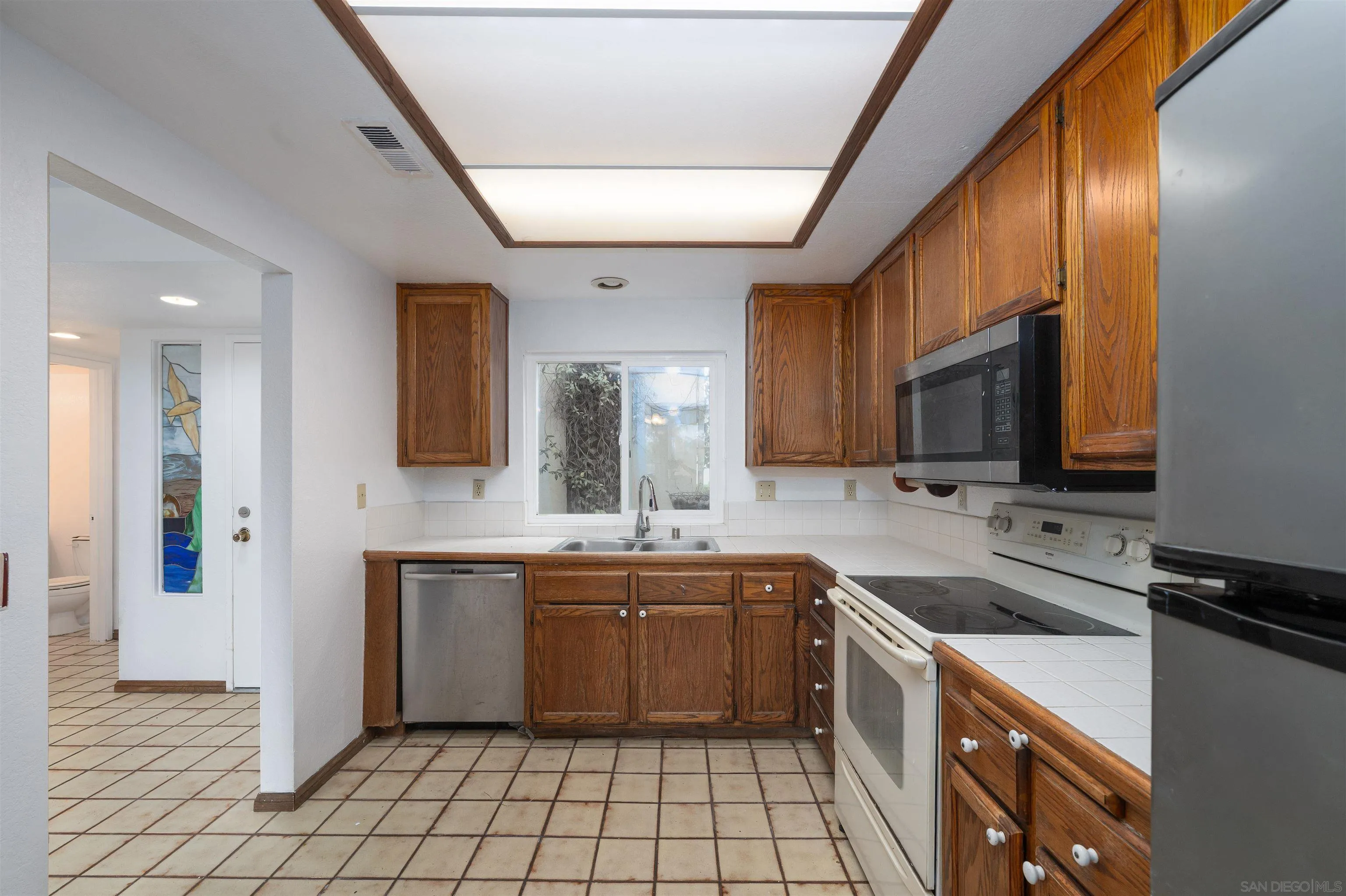 5654 Tumbleweed Way Oceanside, CA 92057 - Photo 14 of 31