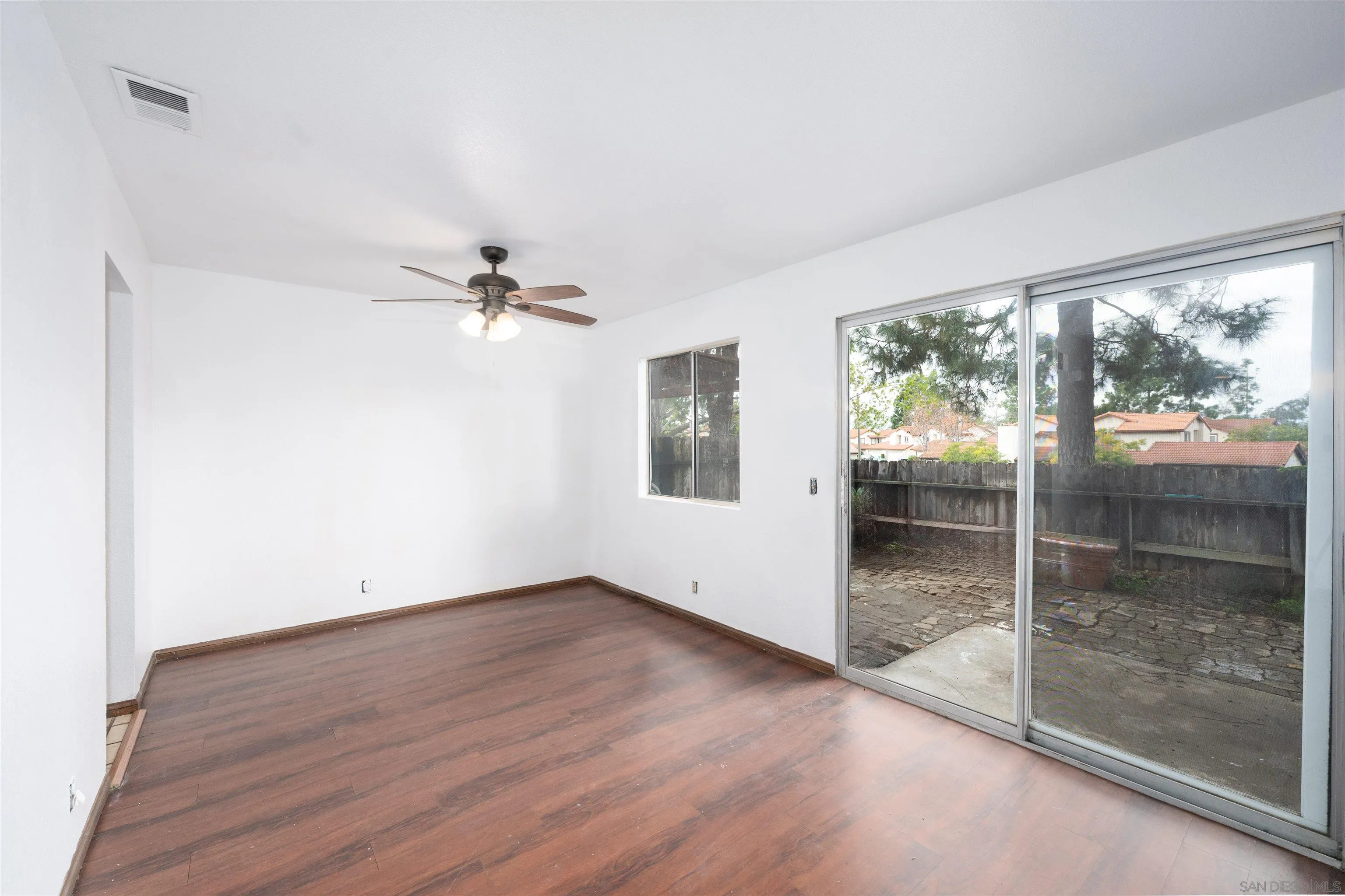 5654 Tumbleweed Way Oceanside, CA 92057 - Photo 6 of 31