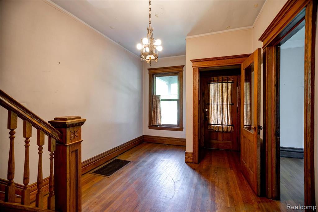 4225 Commonwealth Street Detroit, MI 48208 - Photo 3 of 34